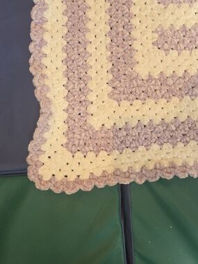 Handmade Crochet Quilt in Lavender and Cream